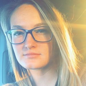 Meet your Posher, Ashley